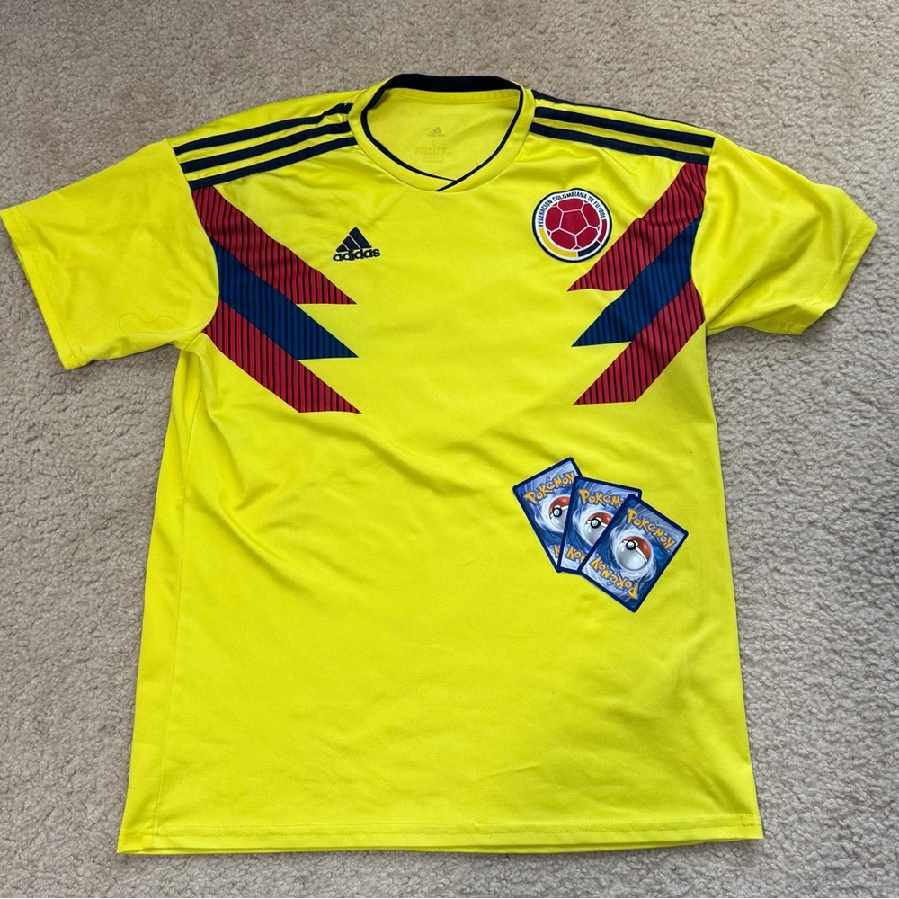adidas Colombia Yellow Soccer Jersey with Red and Blue Accents